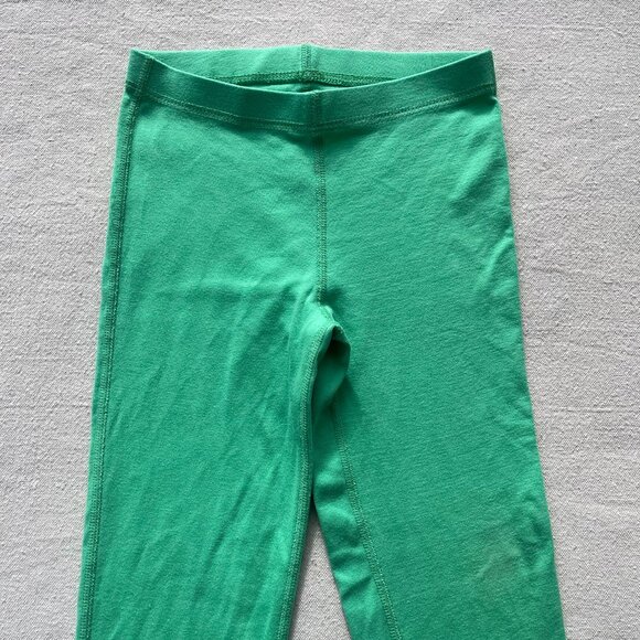Primary Organic Long-Sleeve PJ Top & Pants, "Clover" Color, Size 6-7, GUC-VGUC - Picture 6 of 11